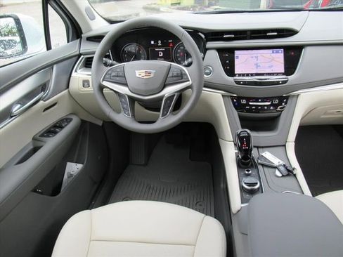 New 2025 Cadillac XT5 Premium Luxury w/ Technology Package image 13