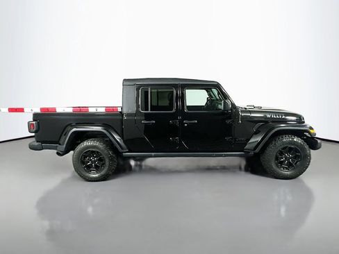 Used 2021 Jeep Gladiator Willys image 8