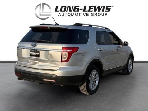 Used 2011 Ford Explorer XLT w/ 202A Rapid Spec Order Code image 5