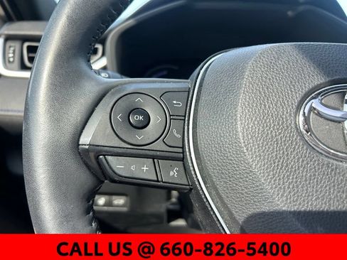 Used 2019 Toyota RAV4 XSE AWD/4WD image 12