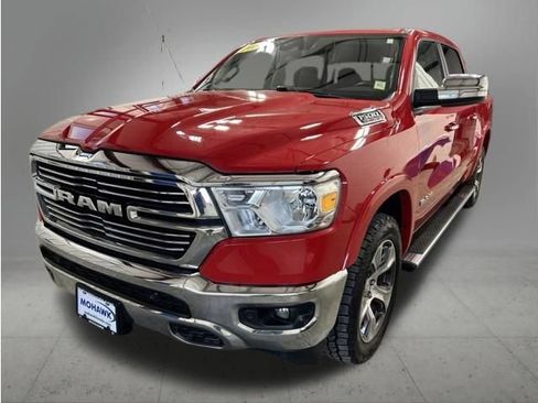 Used 2022 RAM 1500 Laramie AWD/4WD image 1