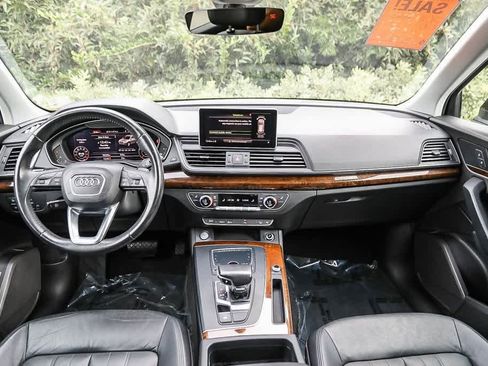 Used 2018 Audi Q5 2.0T Premium Plus w/ Premium Plus Package image 11