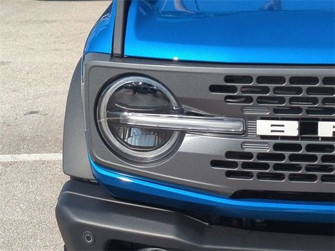 New 2025 Ford Bronco Badlands image 10