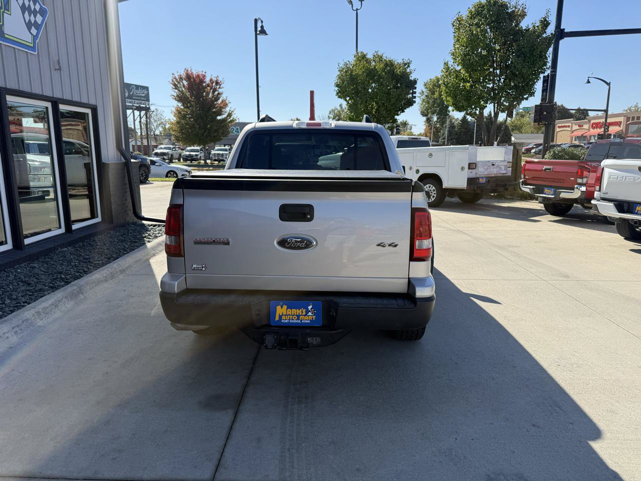 Used 2008 Ford Explorer Sport Trac XLT AWD/4WD image 5
