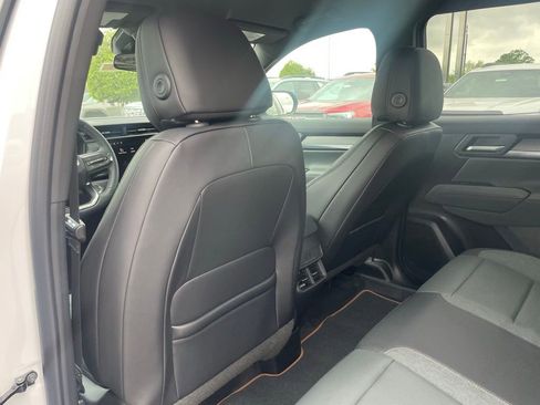 New 2026 GMC Terrain AT4 AWD/4WD image 22