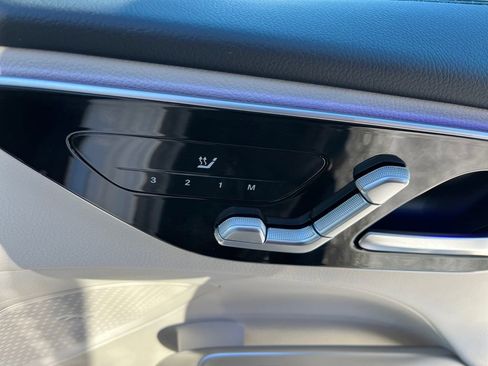 Certified 2023 Mercedes-Benz C 300 4MATIC Sedan w/ Exclusive Trim Package image 16