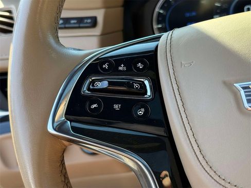 Used 2020 Cadillac Escalade ESV Platinum image 36