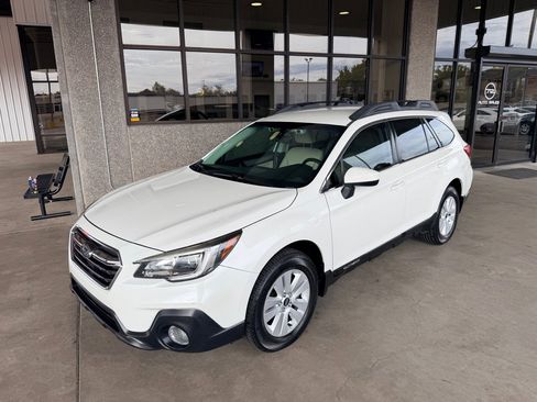 Used 2019 Subaru Outback 2.5i Premium image 25