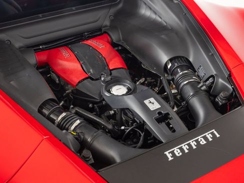 Certified 2021 Ferrari F8 Tributo RWD image 51