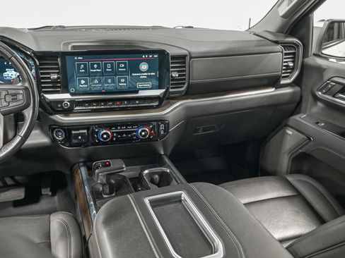 Used 2022 GMC Sierra 1500 SLT w/ SLT Premium Plus Package image 30