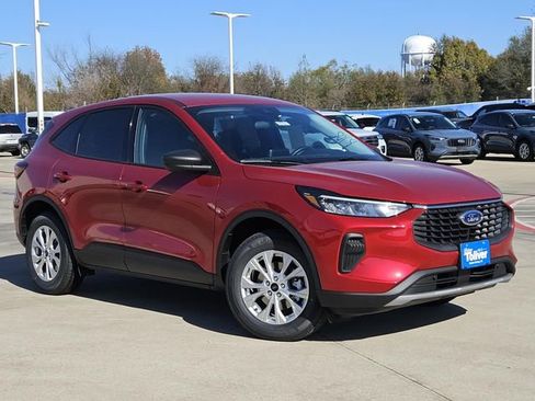 New 2026 Ford Escape Active image 2