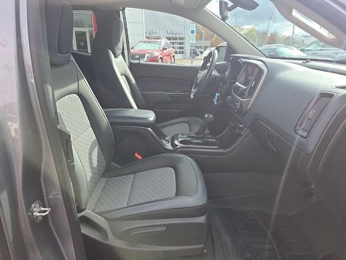 Used 2021 Chevrolet Colorado Z71 image 31
