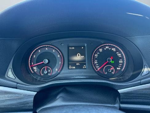 Used 2020 Volkswagen Passat 2.0T R-Line image 12