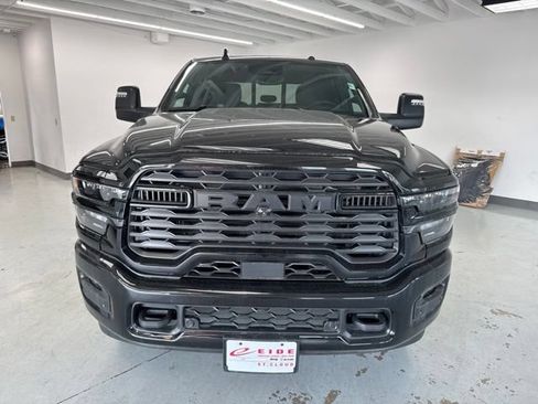 New 2026 RAM 2500 Big Horn AWD/4WD image 2