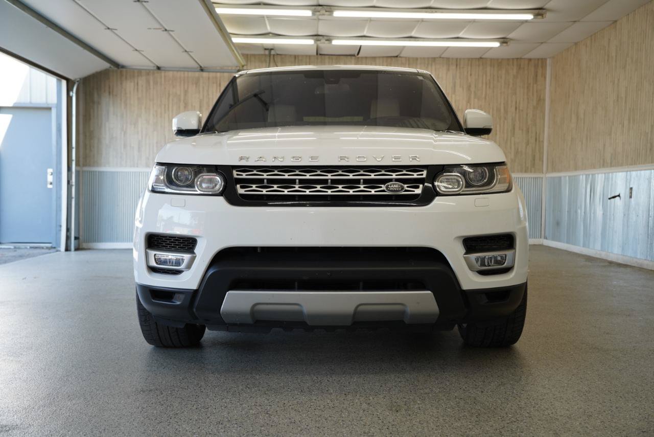 Used 2016 Land Rover Range Rover Sport HSE AWD/4WD image 2