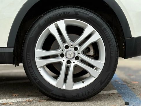 Used 2017 Mercedes-Benz GLA 250 4MATIC image 31