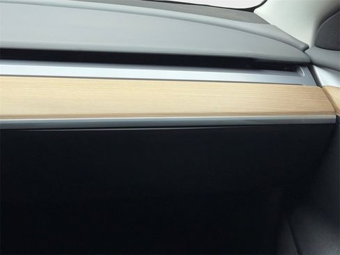 Used 2023 Tesla Model 3 Standard Range image 20