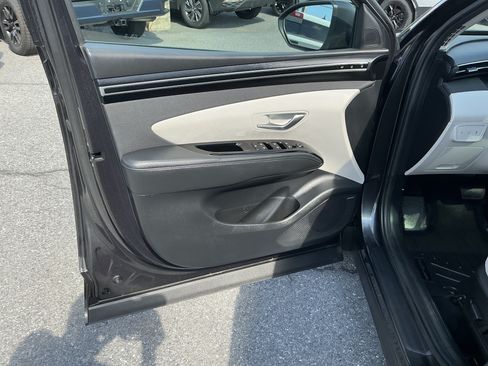 Used 2022 Hyundai Tucson Limited AWD/4WD image 13