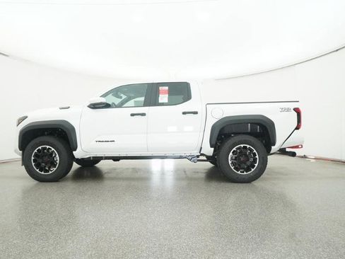 New 2026 Toyota Tacoma TRD Off-Road image 76