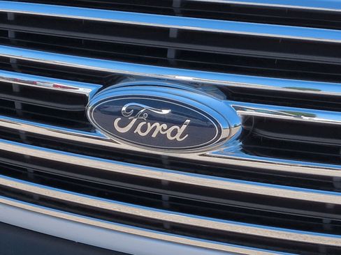 Used 2016 Ford Transit 350 148 Medium Roof w/ Interior Upgrade Package RWD image 11