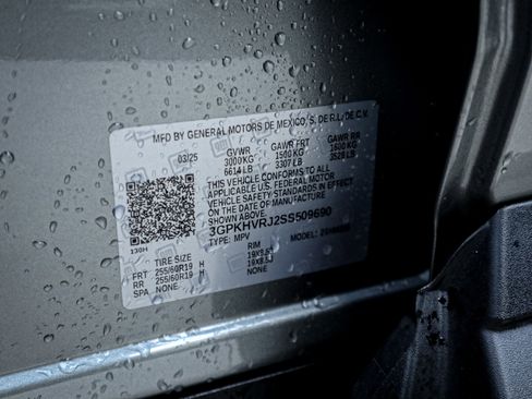 Used 2025 Honda Prologue EX image 33