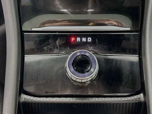 Used 2024 Jeep Grand Cherokee L Altitude image 17