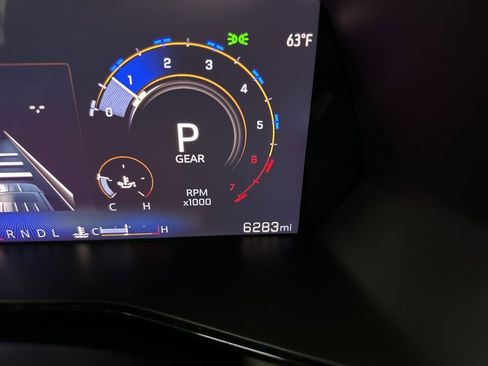 Used 2024 Chevrolet Colorado ZR2 image 15