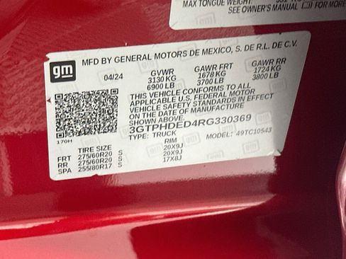 Used 2024 GMC Sierra 1500 SLT w/ SLT Premium Plus Package RWD image 12