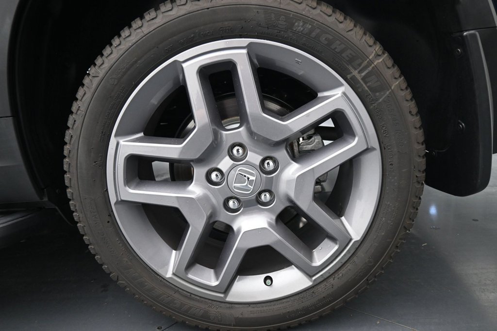 Used 2023 Honda Passport EX-L image 15