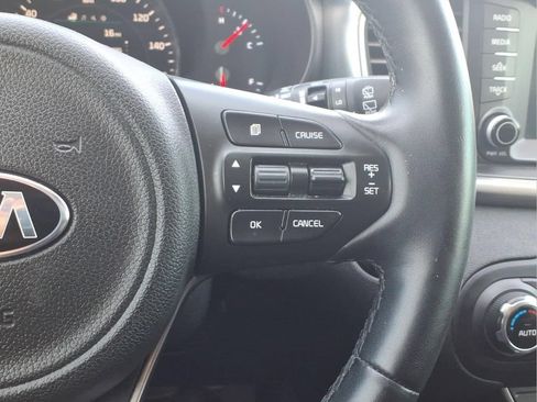 Used 2018 Kia Sorento EX FWD image 23