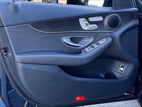 Used 2019 Mercedes-Benz C 300 Sedan image 21