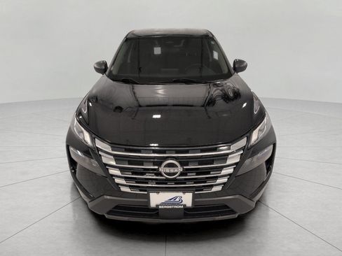 Used 2024 Nissan Rogue S AWD/4WD image 13