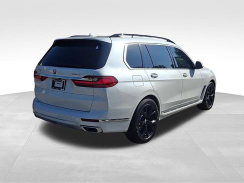 Used 2021 BMW X7 xDrive40i w/ Premium Package 2 AWD/4WD image 6