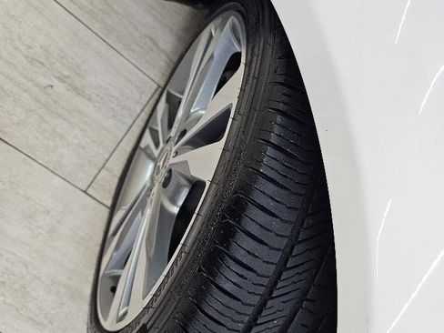Used 2018 Mercedes-Benz C 300 Sedan w/ Premium Package image 43