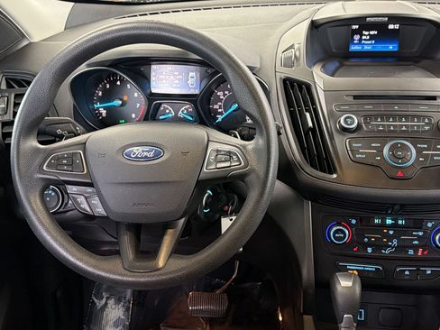 Used 2017 Ford Escape SE FWD image 26