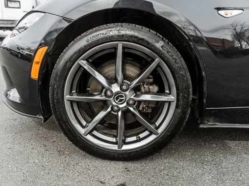 Used 2017 MAZDA MX-5 Miata RF Grand Touring image 25