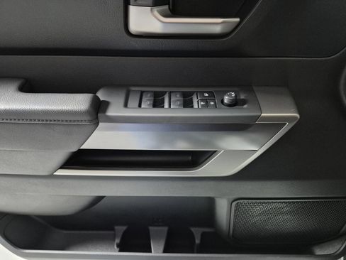 New 2026 Toyota Tundra SR5 image 17