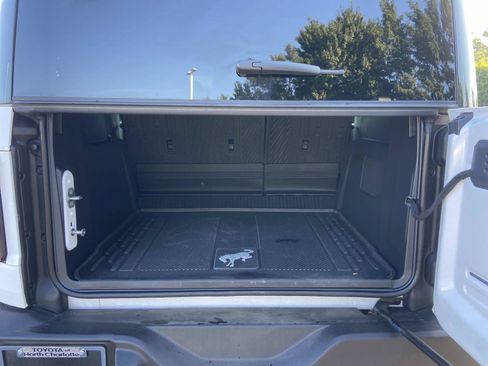 Used 2024 Ford Bronco Wildtrak AWD/4WD image 8