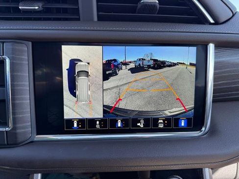 Used 2023 GMC Yukon Denali w/ Max Trailering Package image 23