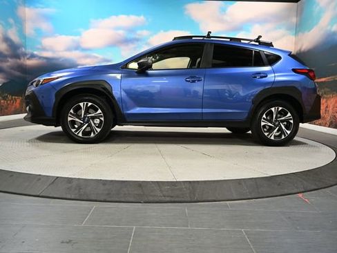 Used 2025 Subaru Crosstrek 2.0i Premium AWD/4WD image 5