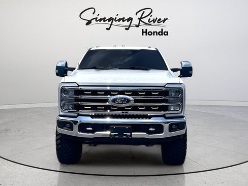 Used 2024 Ford F250 Lariat w/ Chrome Package AWD/4WD image 2