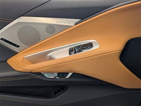 Used 2022 Chevrolet Corvette Stingray Preferred Cpe w/ Chrome Exterior Badge Package image 21