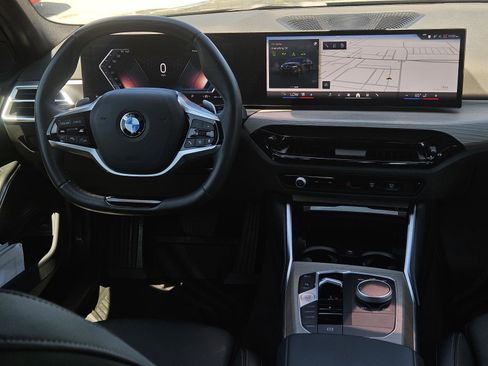 Used 2025 BMW 330i Sedan RWD image 18