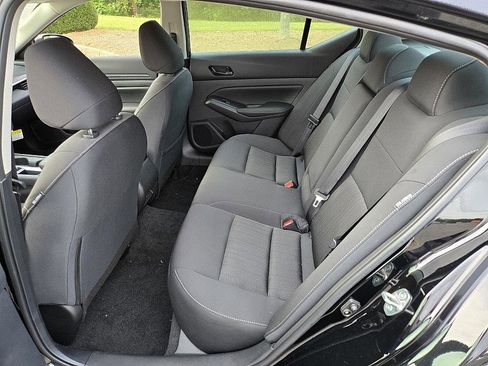 New 2025 Nissan Altima 2.5 SV image 9