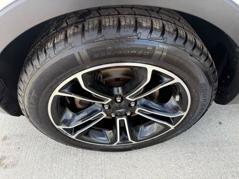 Used 2014 Ford Explorer Sport AWD/4WD image 38