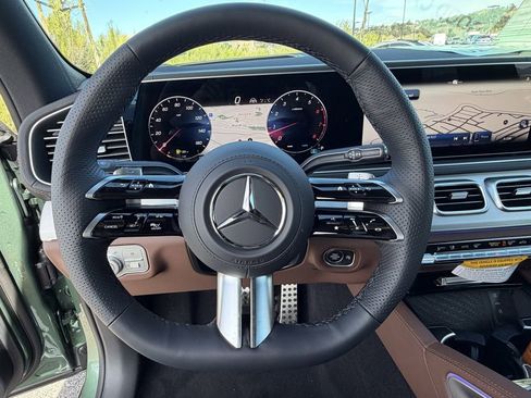 New 2026 Mercedes-Benz GLS 450 4MATIC image 22