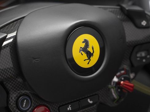 Used 2019 Ferrari Portofino Base image 26