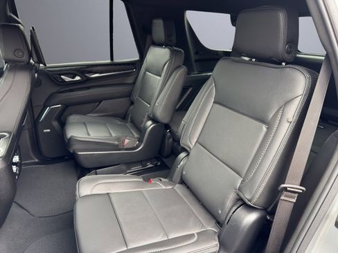 Used 2024 GMC Yukon Denali w/ Advanced Technology Package image 22