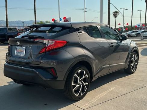 Used 2021 Toyota C-HR XLE FWD image 25
