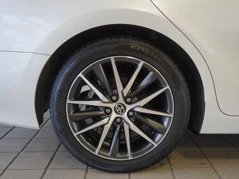 Certified 2023 Toyota Camry XLE image 33